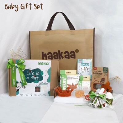 Baby Gift Set ( 3 - 12 months )